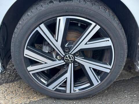 Volkswagen Polo 1.0 TSI R-Line Euro 6 (s/s) 5dr Hatchback 1.0 Manual Petrol - U79734