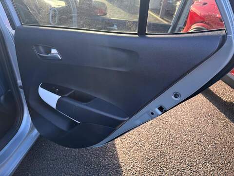 Kia Picanto 1.0 Wave Hatchback 5dr Petrol Manual Euro 6 (66 bhp) - U79738