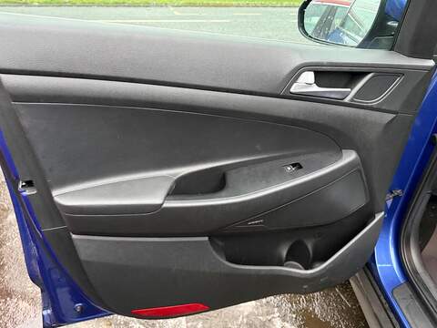 Hyundai TUCSON 1.6 GDi Premium SUV 5dr Petrol Manual Euro 6 (s/s) (132 ps) - U79741