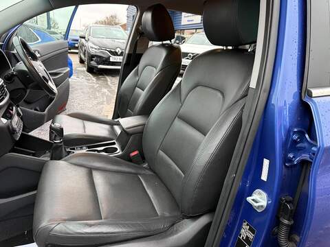 Hyundai TUCSON 1.6 GDi Premium SUV 5dr Petrol Manual Euro 6 (s/s) (132 ps) - U79741