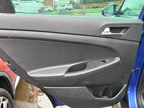 Hyundai TUCSON 1.6 GDi Premium SUV 5dr Petrol Manual Euro 6 (s/s) (132 ps) - U79741