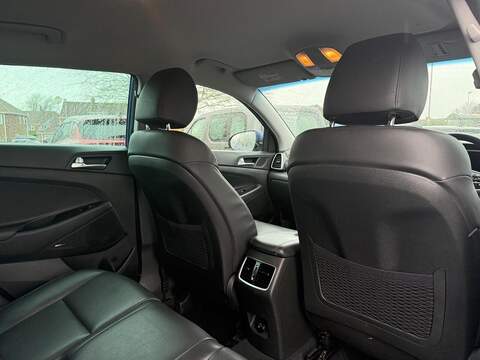 Hyundai TUCSON 1.6 GDi Premium SUV 5dr Petrol Manual Euro 6 (s/s) (132 ps) - U79741