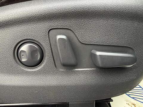 Hyundai TUCSON 1.6 GDi Premium SUV 5dr Petrol Manual Euro 6 (s/s) (132 ps) - U79741
