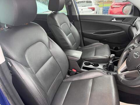 Hyundai TUCSON 1.6 GDi Premium SUV 5dr Petrol Manual Euro 6 (s/s) (132 ps) - U79741