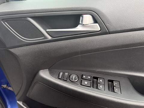 Hyundai TUCSON 1.6 GDi Premium SUV 5dr Petrol Manual Euro 6 (s/s) (132 ps) - U79741