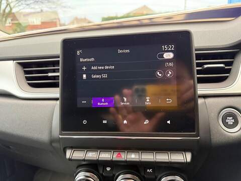 Renault Captur Blue dCi Iconic SUV 1.5 Manual Diesel - U79744