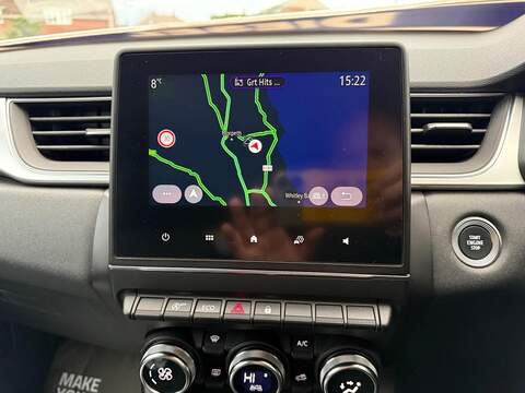 Renault Captur Blue dCi Iconic SUV 1.5 Manual Diesel - U79744