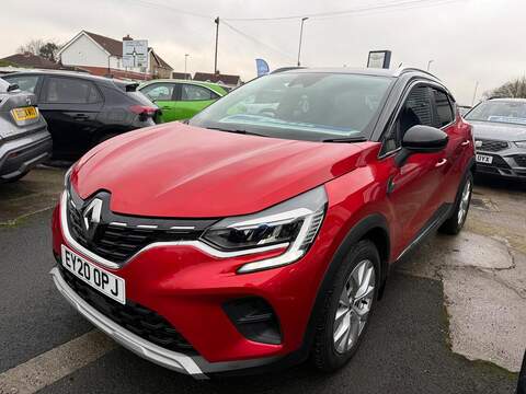 Renault Captur Blue dCi Iconic SUV 1.5 Manual Diesel - U79744