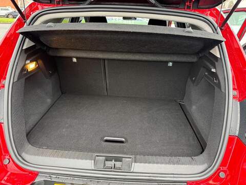 Renault Captur Blue dCi Iconic SUV 1.5 Manual Diesel - U79744