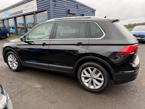 Volkswagen Tiguan 2.0 TDI BlueMotion Tech SE Navigation Euro 6 (s/s) 5dr - U79747