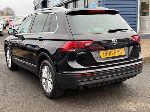 Volkswagen Tiguan 2.0 TDI BlueMotion Tech SE Navigation Euro 6 (s/s) 5dr - U79747