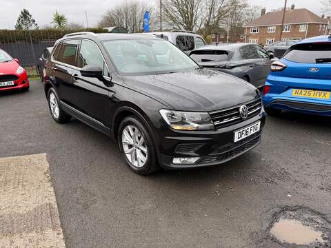 Volkswagen Tiguan 2.0 TDI BlueMotion Tech SE Navigation Euro 6 (s/s) 5dr - U79747