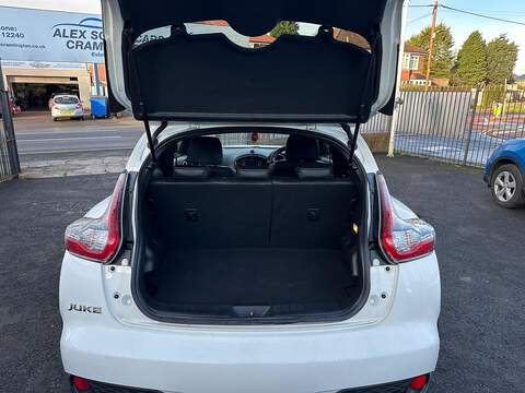 Nissan Juke 1.2 DIG-T Tekna Euro 6 (s/s) 5dr - U79751