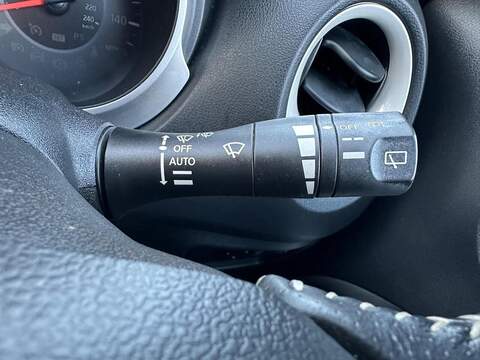 Nissan Juke 1.2 DIG-T Tekna Euro 6 (s/s) 5dr - U79751