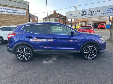 Nissan Qashqai 1.5 dCi Tekna 2WD Euro 5 (s/s) 5dr - U79753