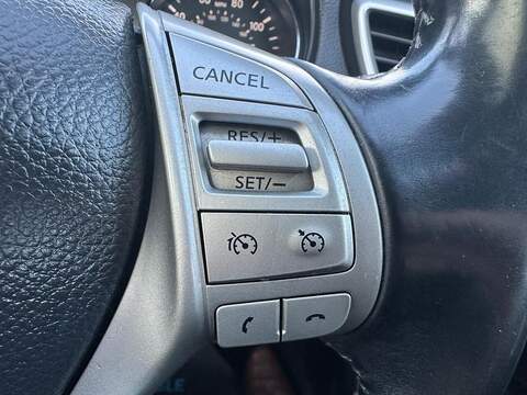 Nissan Qashqai 1.5 dCi Tekna 2WD Euro 5 (s/s) 5dr - U79753