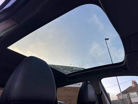 Nissan Qashqai 1.5 dCi Tekna 2WD Euro 5 (s/s) 5dr - U79753