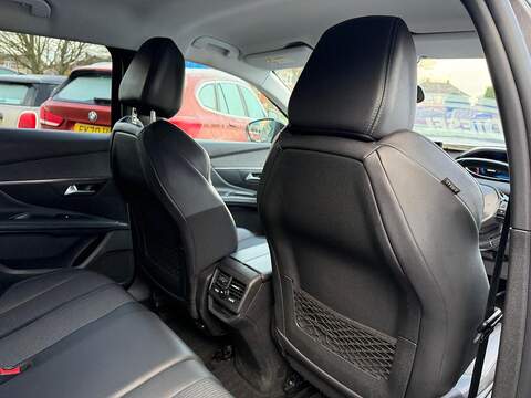 Peugeot 3008 1.5 BlueHDi Allure Premium + EAT Euro 6 (s/s) 5dr - U79754