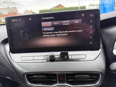 Nissan Juke 1.0 DIG-T N-Connecta Euro 6 (s/s) 5dr - U79757