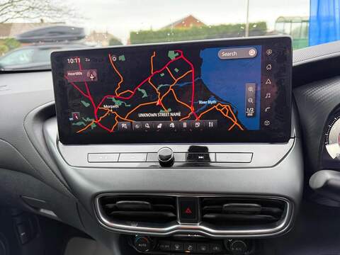 Nissan Juke 1.0 DIG-T N-Connecta Euro 6 (s/s) 5dr - U79757