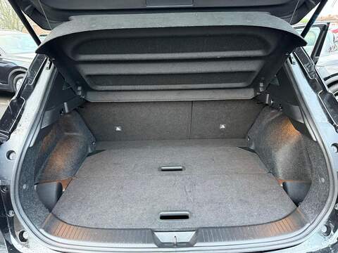 Nissan Qashqai 1.3 DIG-T MHEV N-Connecta Euro 6 (s/s) 5dr - U79759