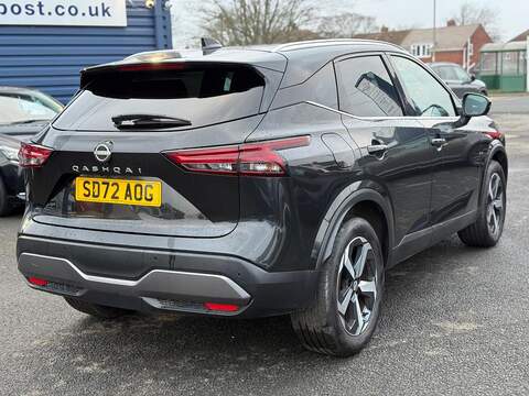 Nissan Qashqai 1.3 DIG-T MHEV N-Connecta Euro 6 (s/s) 5dr - U79759