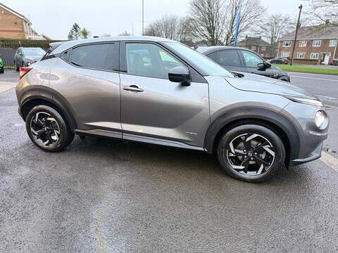 Nissan Juke 1.6 N-Connecta Auto Euro 6 5dr - U79760