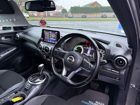 Nissan Juke 1.6 N-Connecta Auto Euro 6 5dr - U79760