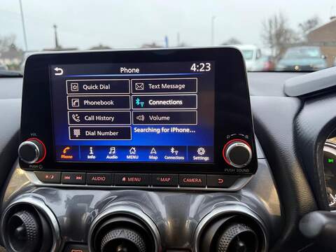 Nissan Juke 1.6 N-Connecta Auto Euro 6 5dr - U79760