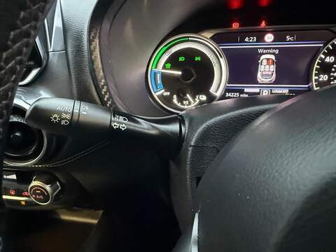 Nissan Juke 1.6 N-Connecta Auto Euro 6 5dr - U79760