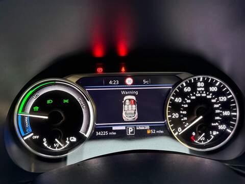 Nissan Juke 1.6 N-Connecta Auto Euro 6 5dr - U79760