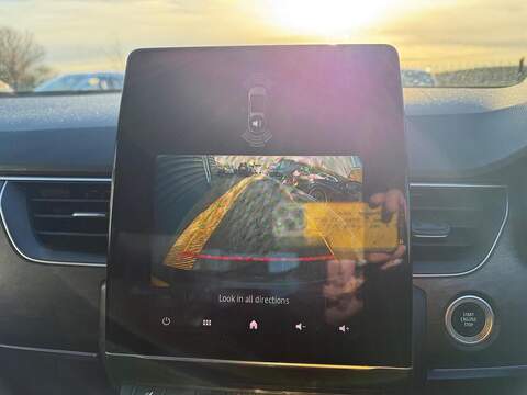 Renault Arkana 1.6 E-TECH esprit Alpine Auto Euro 6 (s/s) 5dr - U79761