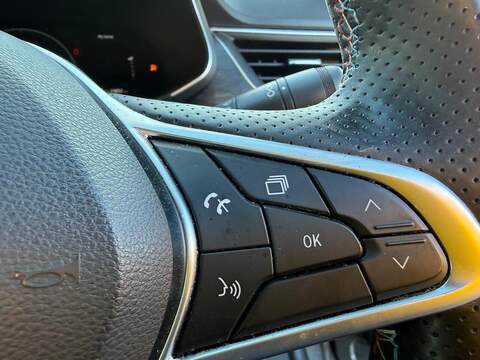 Renault Arkana 1.6 E-TECH esprit Alpine Auto Euro 6 (s/s) 5dr - U79761