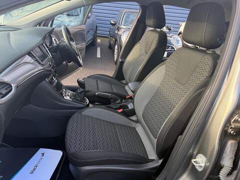 Vauxhall Astra 1.2 Turbo SRi VX Line Nav Euro 6 (s/s) 5dr - U79762