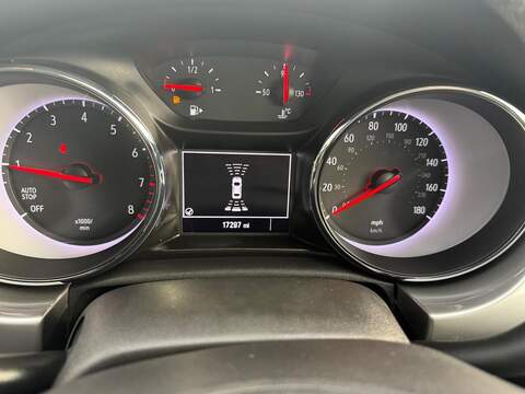 Vauxhall Astra 1.2 Turbo SRi VX Line Nav Euro 6 (s/s) 5dr - U79762