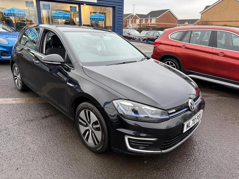 2020 GOLF 35.8KWH E GOLF HATCHBACK 5DR ELECTRIC AUTO 136 PS 2020 43,000 MLS... photo