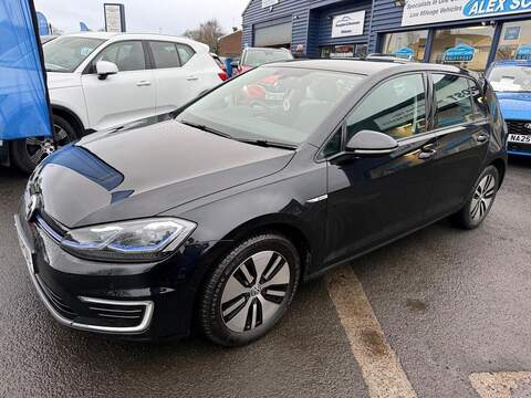 Volkswagen e-Golf 35.8kWh e-Golf Hatchback 5dr Electric Auto (136 ps) - U79764