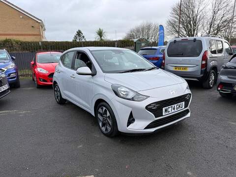 Hyundai i10 1.2 Pop Hatchback 5dr Petrol Manual Euro 5 (69 bhp)