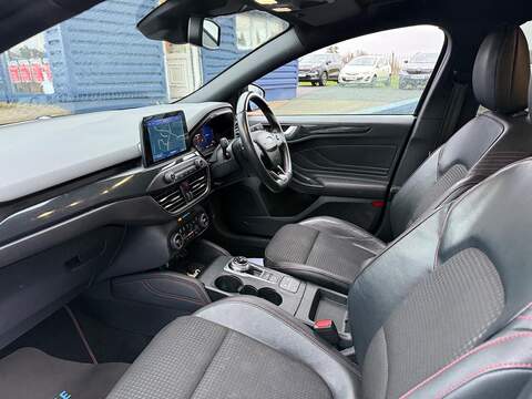 Ford Focus 1.5 EcoBlue ST-Line X Auto Euro 6 (s/s) 5dr - U79766
