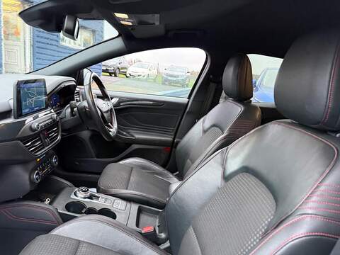Ford Focus 1.5 EcoBlue ST-Line X Auto Euro 6 (s/s) 5dr - U79766