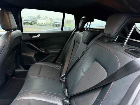 Ford Focus 1.5 EcoBlue ST-Line X Auto Euro 6 (s/s) 5dr - U79766