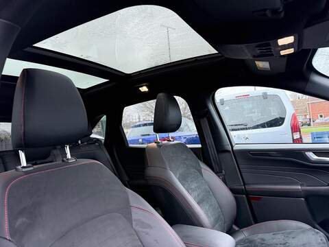 Ford Kuga 2.5 Duratec 14.4kWh ST-Line X Edition CVT Euro 6 (s/s) 5dr - U79767