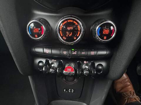 MINI Hatch 1.5 Cooper D Euro 6 (s/s) 3dr - U79771