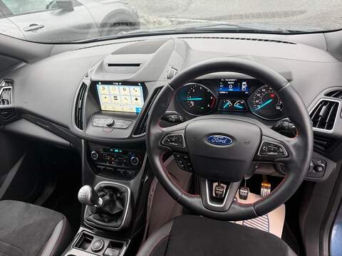 Ford Kuga 2.0 TDCi EcoBlue ST-Line SUV 5dr Diesel Manual AWD Euro 6 (s/s) (180 ps) - U79773