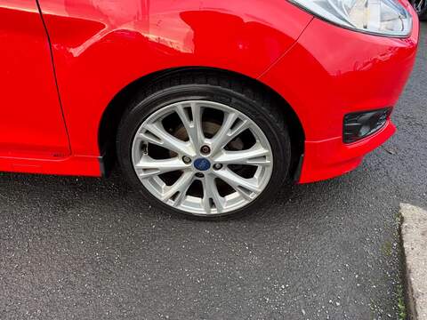 Ford Fiesta 1.6 TDCi Zetec S Hatchback 3dr Diesel Manual Euro 5 (95 ps) - U79774