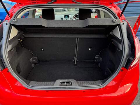 Ford Fiesta 1.6 TDCi Zetec S Hatchback 3dr Diesel Manual Euro 5 (95 ps) - U79774