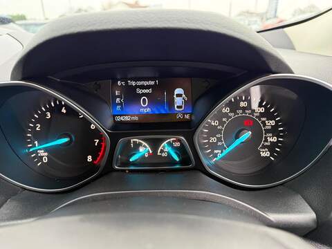 Ford Kuga 1.5T EcoBoost GPF Zetec SUV 5dr Petrol Manual Euro 6 (s/s) (120 ps) - U79780