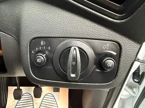 Ford Kuga 1.5T EcoBoost GPF Zetec SUV 5dr Petrol Manual Euro 6 (s/s) (120 ps) - U79780