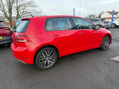 Volkswagen Golf 1.6 TDI SE Nav Hatchback 5dr Diesel Manual Euro 6 (s/s) (115 ps) - U79783