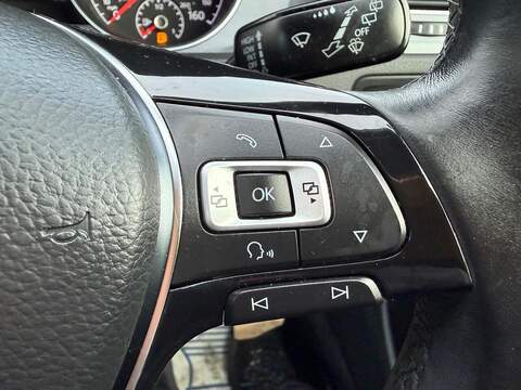 Volkswagen Golf 1.6 TDI SE Nav Hatchback 5dr Diesel Manual Euro 6 (s/s) (115 ps) - U79783